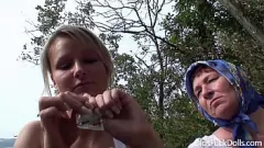 Play Samantha Jolie's wild outdoor adventure with grandpa and grandma in public dogging action